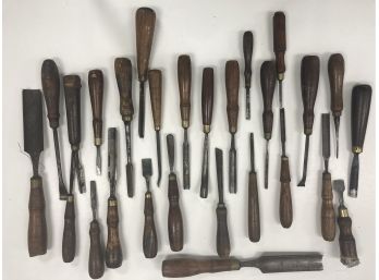 Group (E) Of 31 Antique / Vintage Wood Chisels