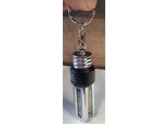 Vintage Calvin Hill Cigarette Lighter With A Fun Form: This One Is A Light Bulb -HLST-SNEI 220V 50/50Hz 7W