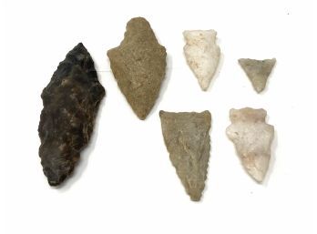 Set Of Six Native American Arrowheads