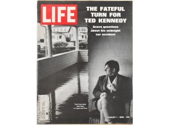 Magazine - LIfe 1969 Aug 1 - CHAPPAQUIDDICK