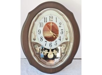 RHYTHYM Small World Magic Motion Precious Angel Clock