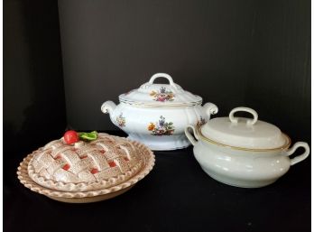 Home Dining Assortment- 10' Covered Ceramic Cherry Pie Plate, Two Covered Casserole Dishes