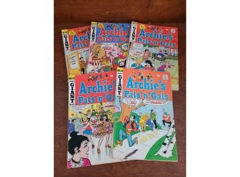 Vintage Archie Giant Series Pals 'N' Gals 1969- 1971