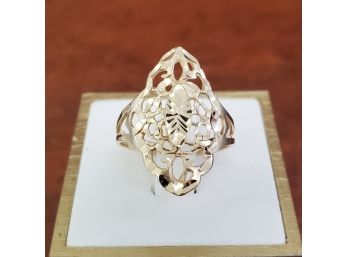 14k Gold Victorian Style Ring 2.8g