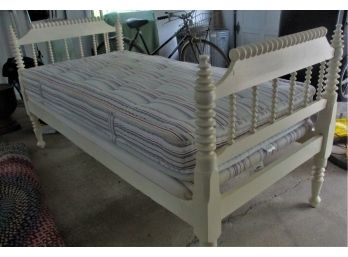 Victorian Spool Bed