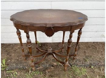 VICTORIAN SIDE TABLE