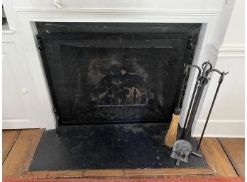 Black Coated Iron Mesh Fireplace Screen With Tools And Stand