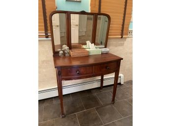 Antique Dressing Table With Mirror