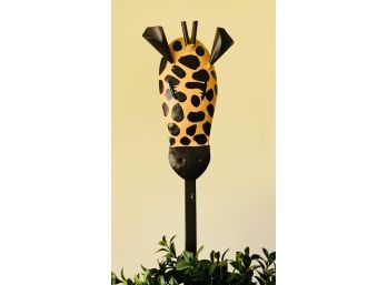 Metal Giraffe Wreath Holder