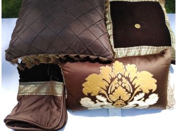 Brown & Gold Pillow Lot (6)