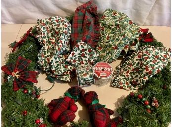 Longaberger Christmas Basket Liner Lot