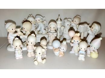 Precious Moments Figures - Winter & Small Ones (13)