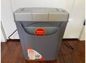 Executive Machines Paper Shredder