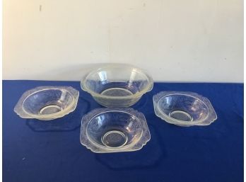 Vintage Glass Bowl Set