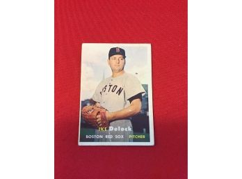 Ike Delock Topps 63 Baseball Card