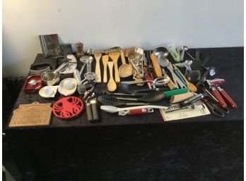 Mixed Kitchen Lot