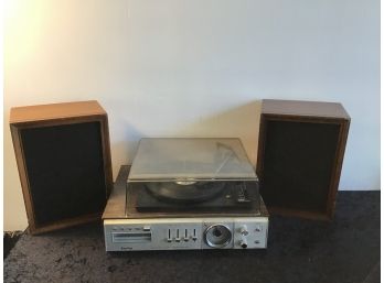 Kings Point 8 Track Stereo Record Player And Speakers