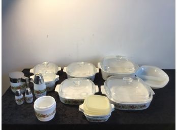 Corning Ware Set