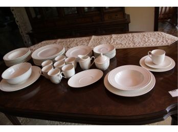 Mikasa Italian Countryside Dinnerware Set