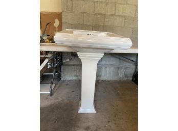 Kohler 24' Classic Pedestal Sink