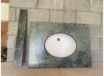 31 X 22 Emerald Lagoon Vanity Countertop With China Bowl