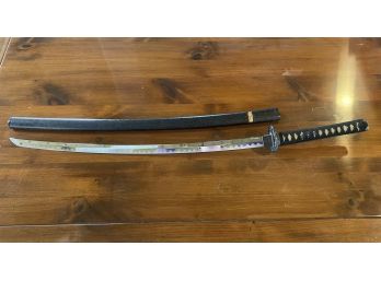 41 Inch Japanese Sword With Emblem On Handle In Case