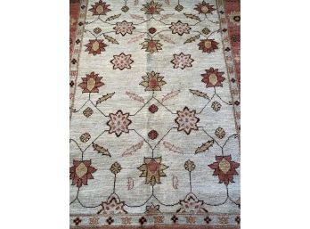 Wool Rug Woven In Light Colors Is 4.8ft X 6.3ft