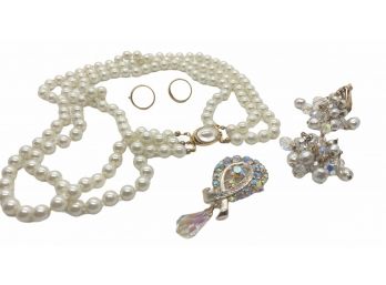 Pearls And More Collection - 4 Pieces