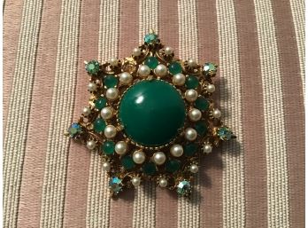 Vintage Signed Florenza Gold Tone, Faux Pearl, And Green Rhinestone Pin