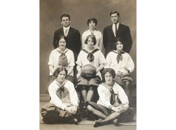 INCREDIBLE Large Original 1912 - 1913 Bridgeport / Park City Womens Basketball Photo - GREAT PHOTO