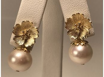 Very Pretty Freshwater Pearl Earrings Set In Sterling Silver Floral Motif Earrings With 14kt Gold Overlay