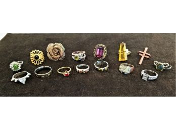 Vintage  Fifteen Women's Costume Fashion Rings