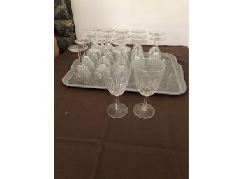 Lot Of 19 Glasses 1 Large & 18 Small