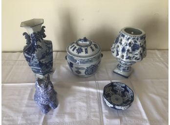 5 Piece Blue & White Lot