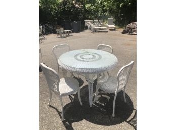 White Wicker Table & 4 Chairs