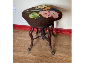 Antique Swivel Top Stool ~ Claw Feet With Wood Balls ~ Very Unusual Legs.