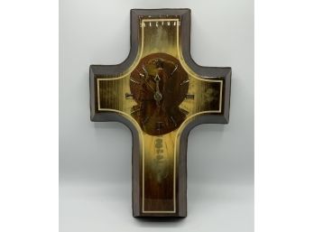 Vintage Wood Slab Clock ~ Cross W/Jesus ~