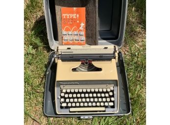 Remington Quiet-Riter Eleven Typewriter