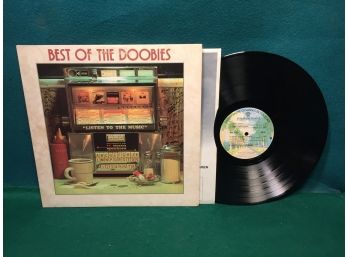 The Best Of The Doobie Brothers On 1976 Warner Bros. Records. Vinyl Is Very Good Plus. Jacket Is VG Plus.