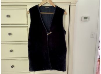 J. McLaughlin Soft Faux Fur & Knit Vest In Dark Navy, Size Large