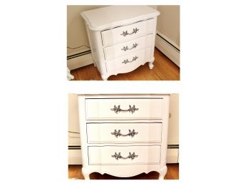 Pair Of Thomasville Nightstands