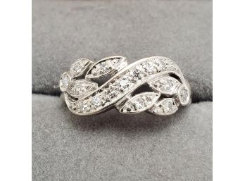 Beautiful 14k White Gold 1/3 Cttw Diamond Band