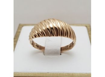 14k Gold Ring Size 5 1/2