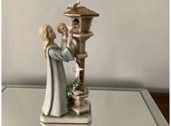 Goebel Madonna Of The Dove Hummel Figurine Birdhouse Mother With  Child