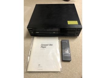 Sony 5 Compact CD Player With Remote And Instruction Booklet