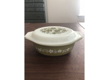 Pyrex White And Green Covered Dish Ovenware 8 X 6