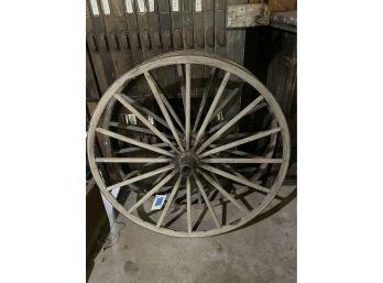 A PAIR OF ANTIQUE WAGON WHEELS, 40.5' DIAMETER