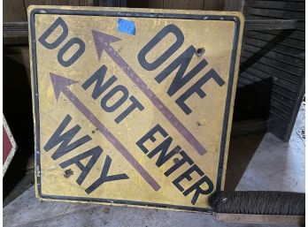 VINTAGE 1950S ONE WAY SIGN