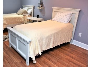 Single Farmhouse Style Twin Bed Lot 1