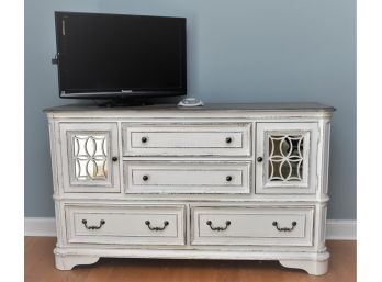 Liberty Furniture Dresser